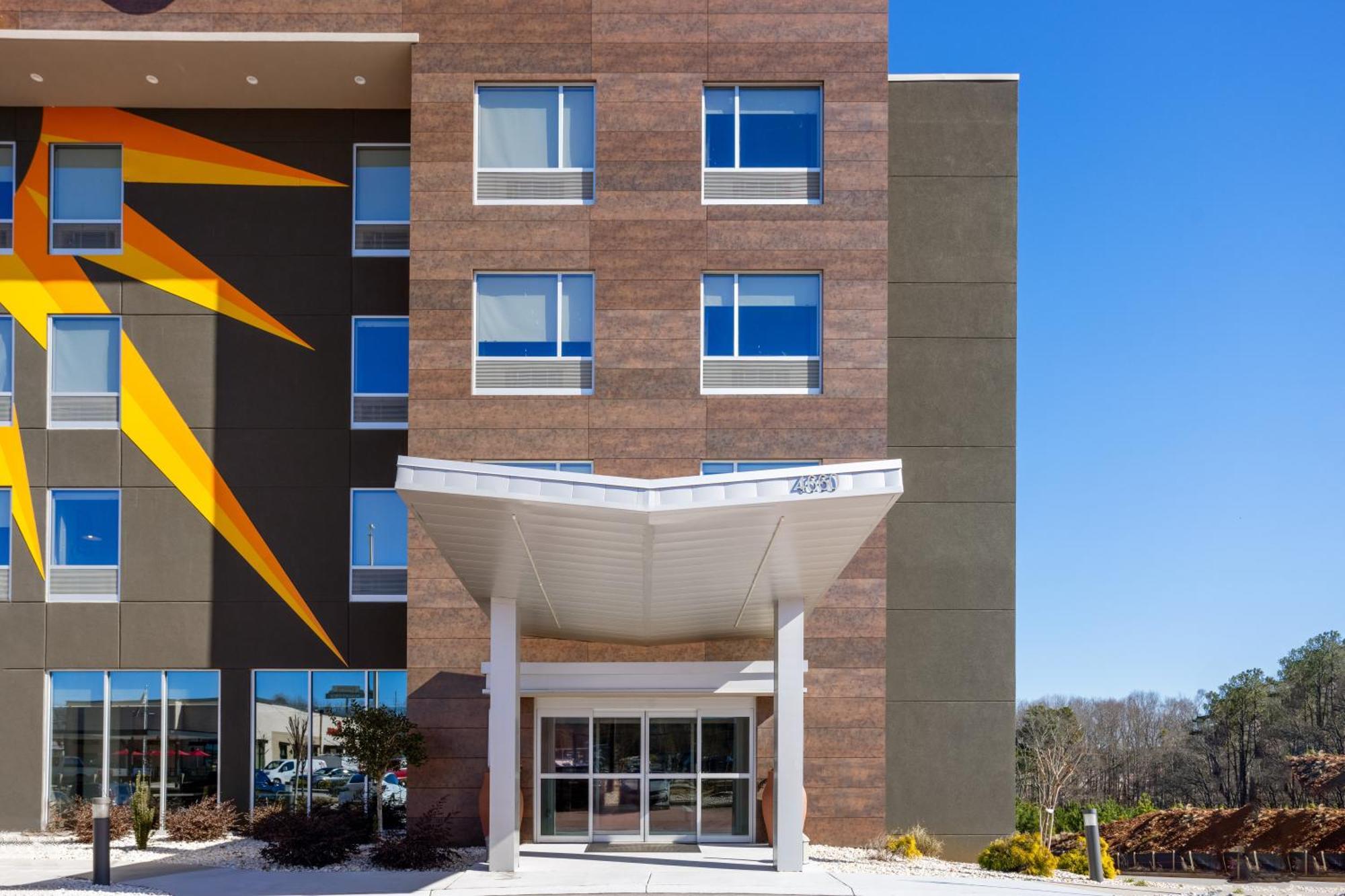 La Quinta Inn & Suites By Wyndham Locust Grove Luaran gambar