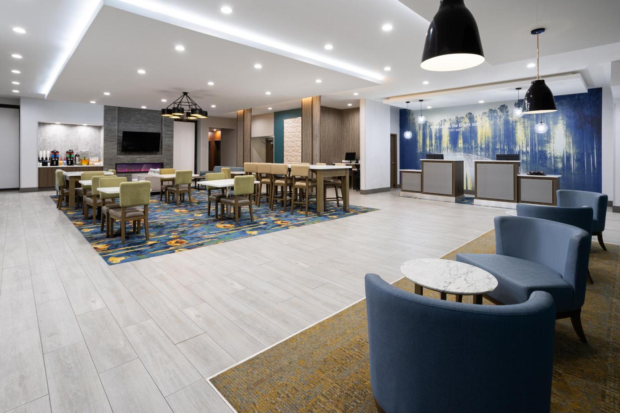 La Quinta Inn & Suites By Wyndham Locust Grove Luaran gambar